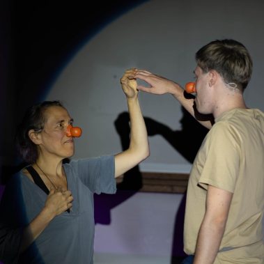 Körner eines Autisten. Gefühle, eine Taube, Foto: MICHAEL T.