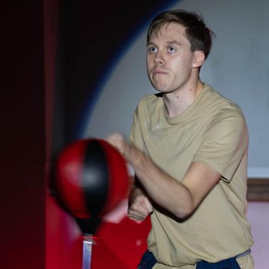 Körner eines Autisten. Gefühle, eine Taube, Foto: MICHAEL T.